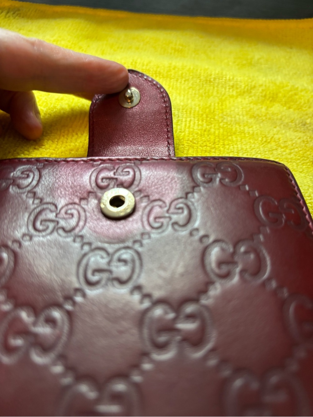 AUTHENTIC Gucci Metallic Guccissima Heart French Flap Wallet - Burgundy Red - Picture 7 of 13
